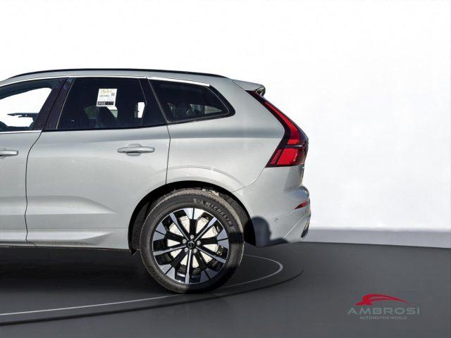 VOLVO XC60 T8 AWD ibrido plug-in Elettrica/Benzina Plus Dark