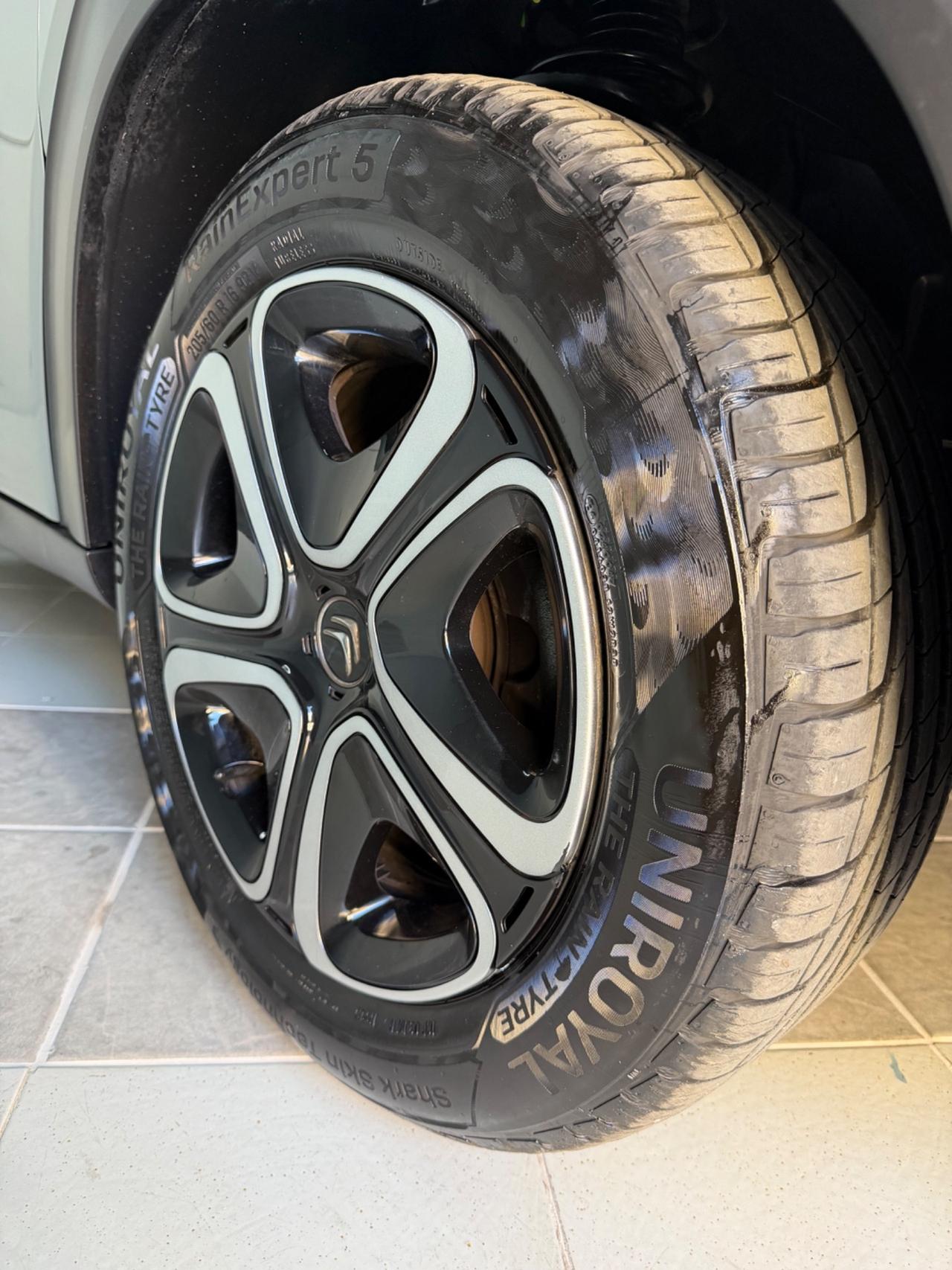 Citroen C3 Aircross BlueHDi 110 S&S Shine Pack