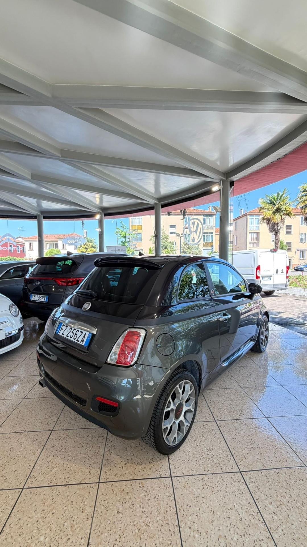 Fiat 500 1.2 Lounge