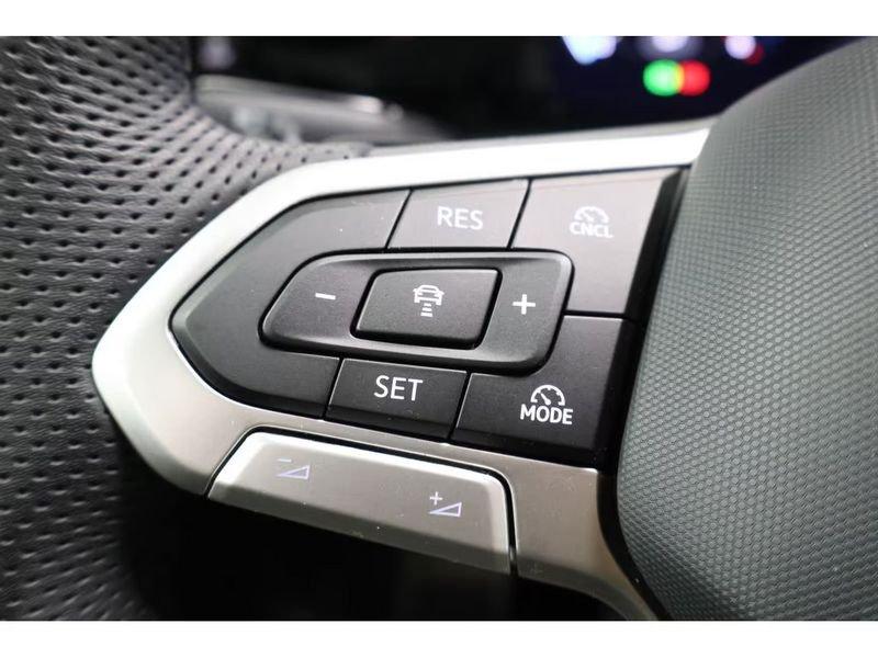 Volkswagen Golf Golf Variant 2.0 TDI 150 CV DSG SCR R-Line BLACK STYLE LED CAMERA HEAD-UP