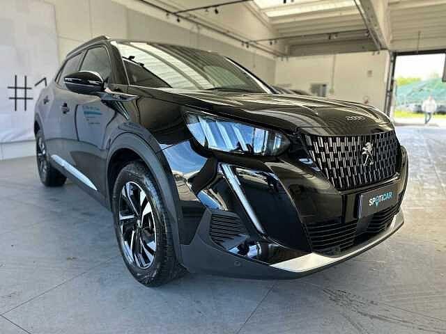 Peugeot 2008 PureTech 130 S&S GT