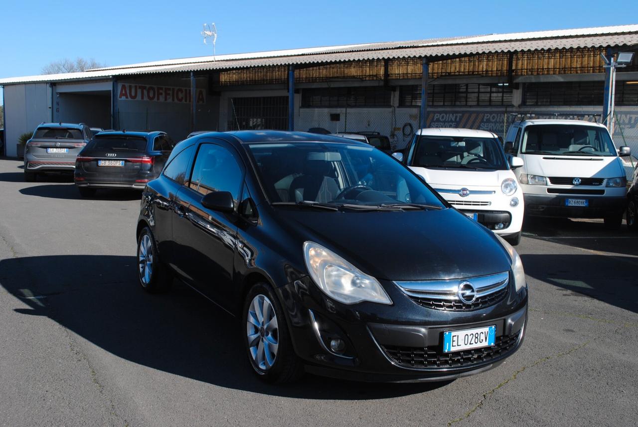 OPEL CORSA 1.2 86 CV BENZ/GPL OK NEOPATENTATI