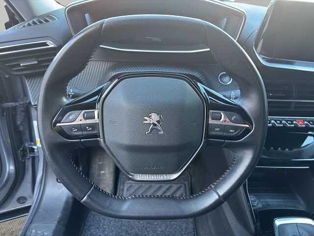 Peugeot 2008 BlueHDi 110 S&S Allure Pack