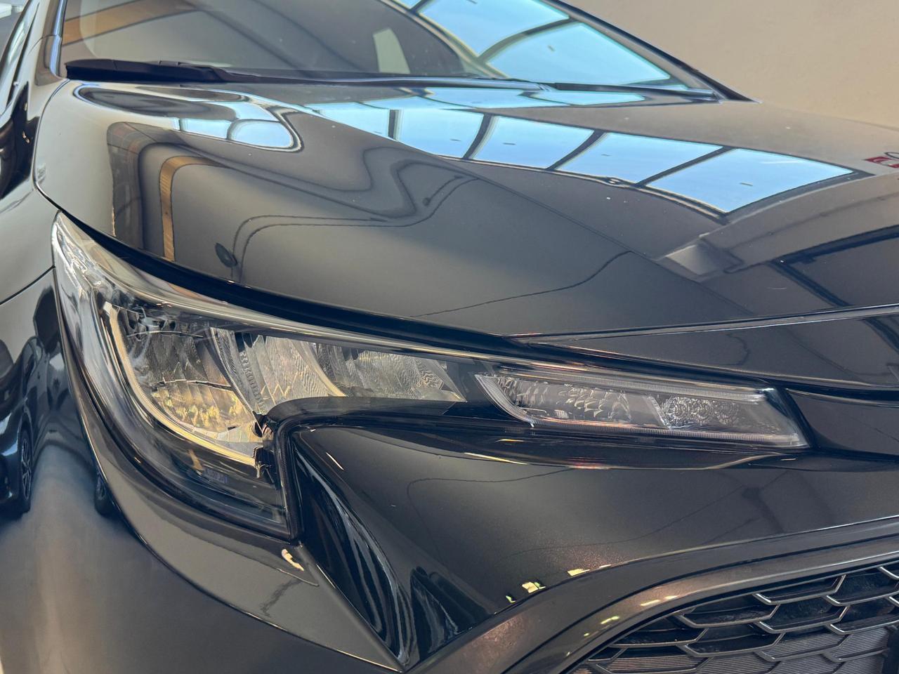 Toyota Corolla Touring Sports 1.8h Business cvt