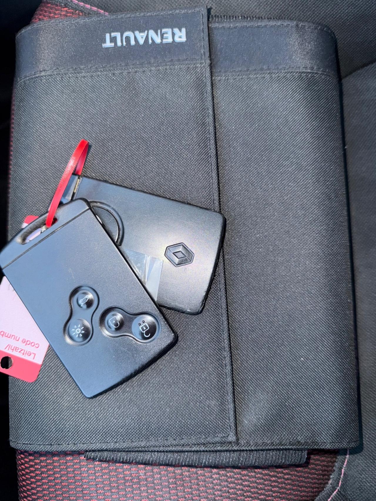 Renault Clio 1.2 75 CV EURO 6b Neopatentati 2015