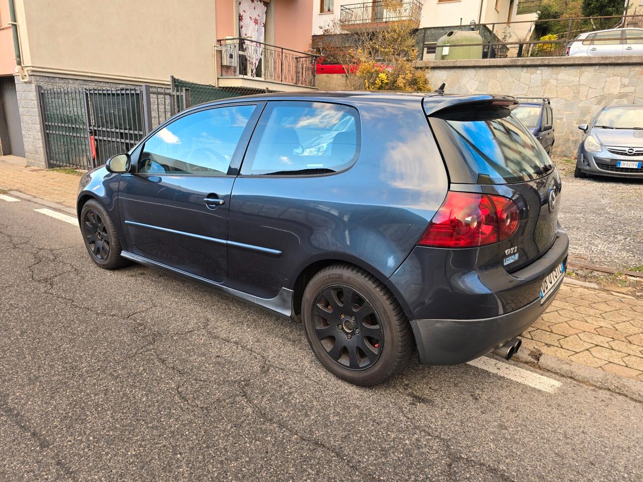 Volkswagen Golf 2.0 16V TFSI 3p. GTI
