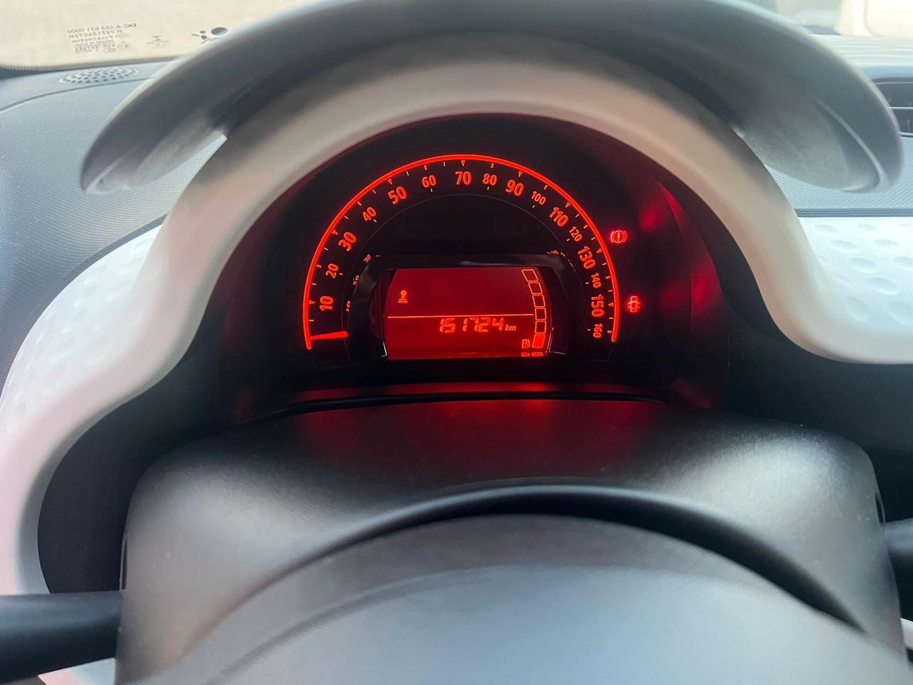 Renault Twingo SCe Lovely