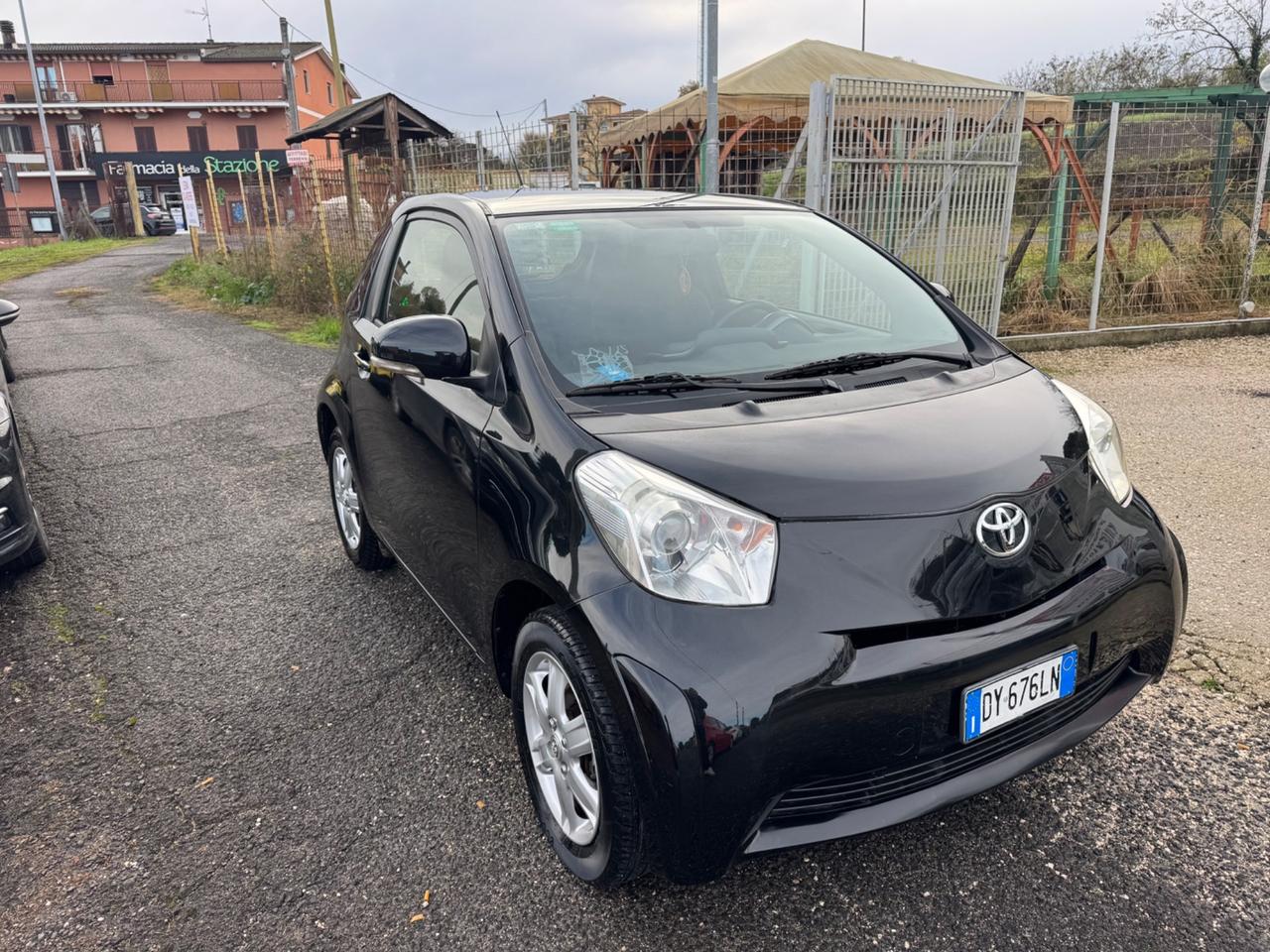 Toyota iQ 1.0 MULTIDRIVE VERSIONE LANCIO NEOPATENTATI