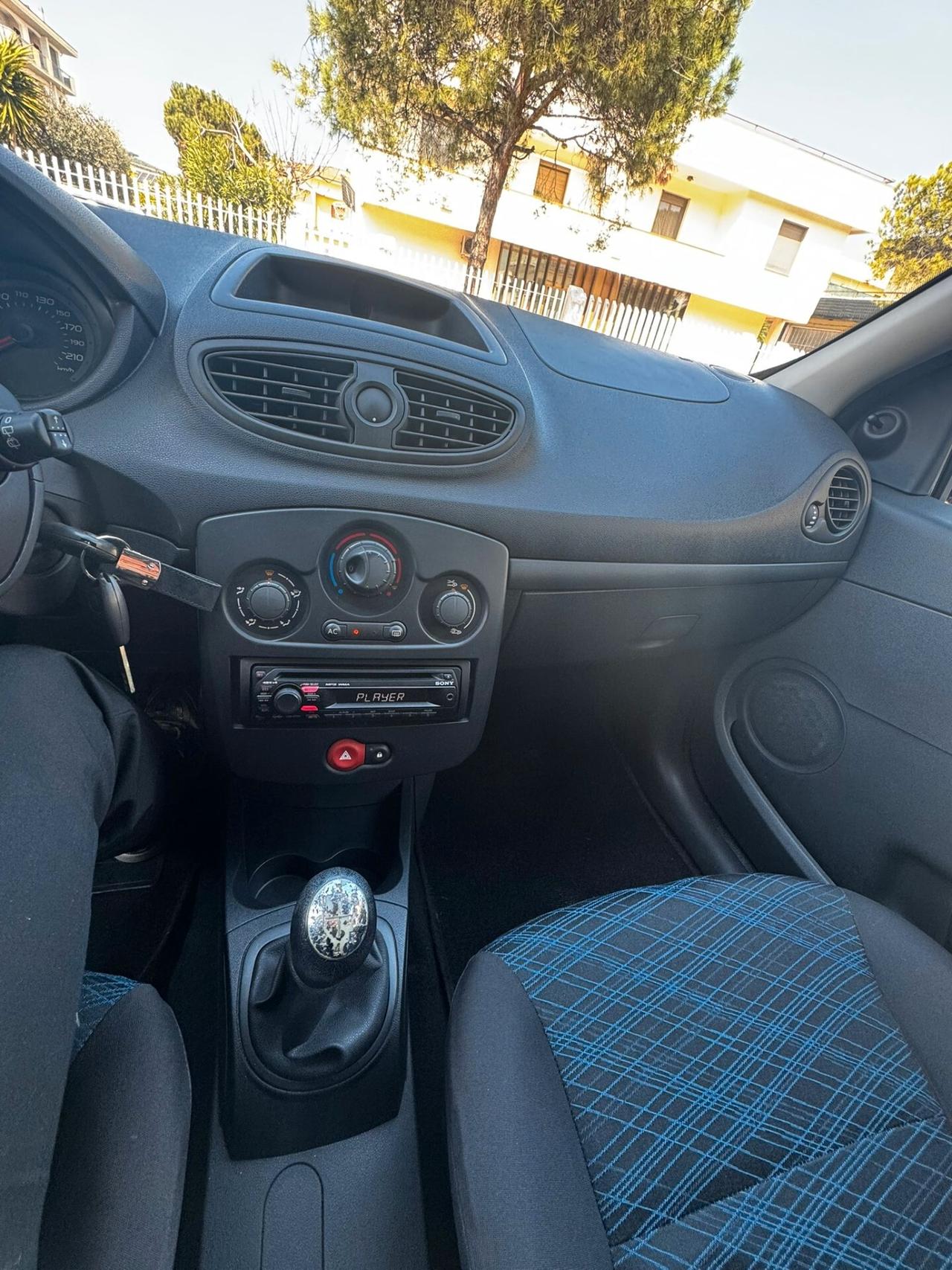 Renault Clio 1.2 5 porte Dynamique