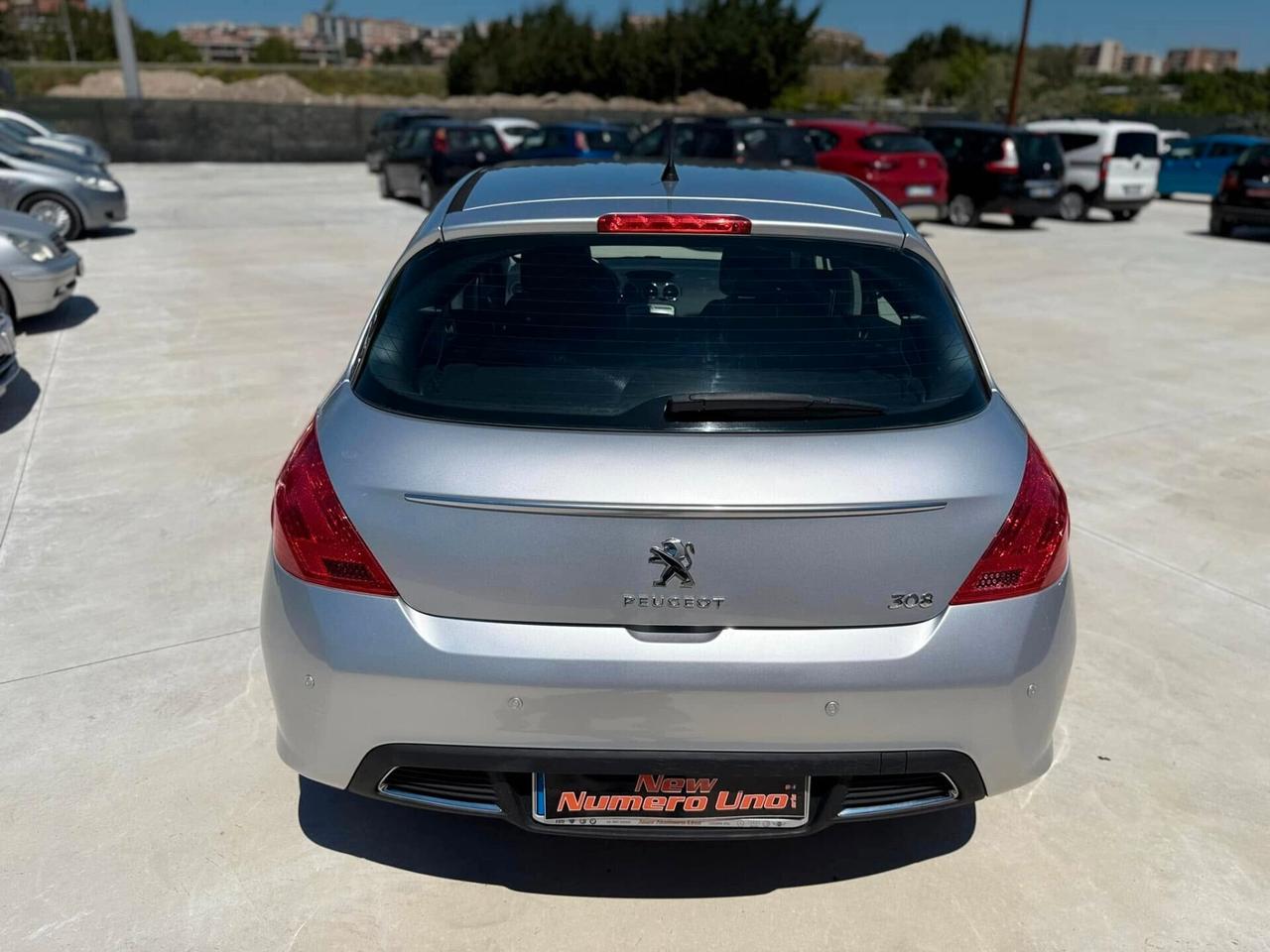 Peugeot 308 1.6 e-HDI 92cv Active 2012