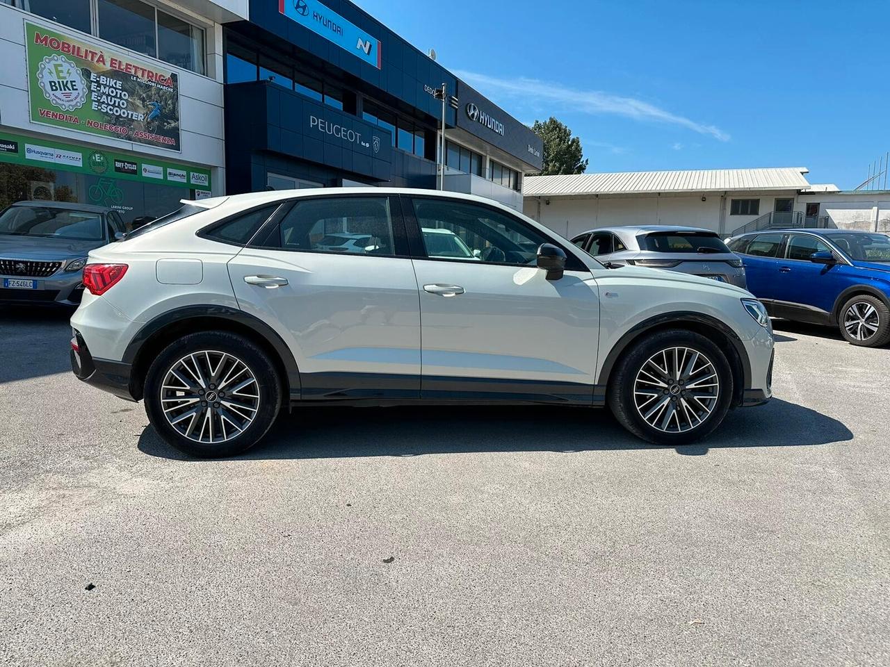 Audi Q3 SPB 35 TDI S tronic line edition