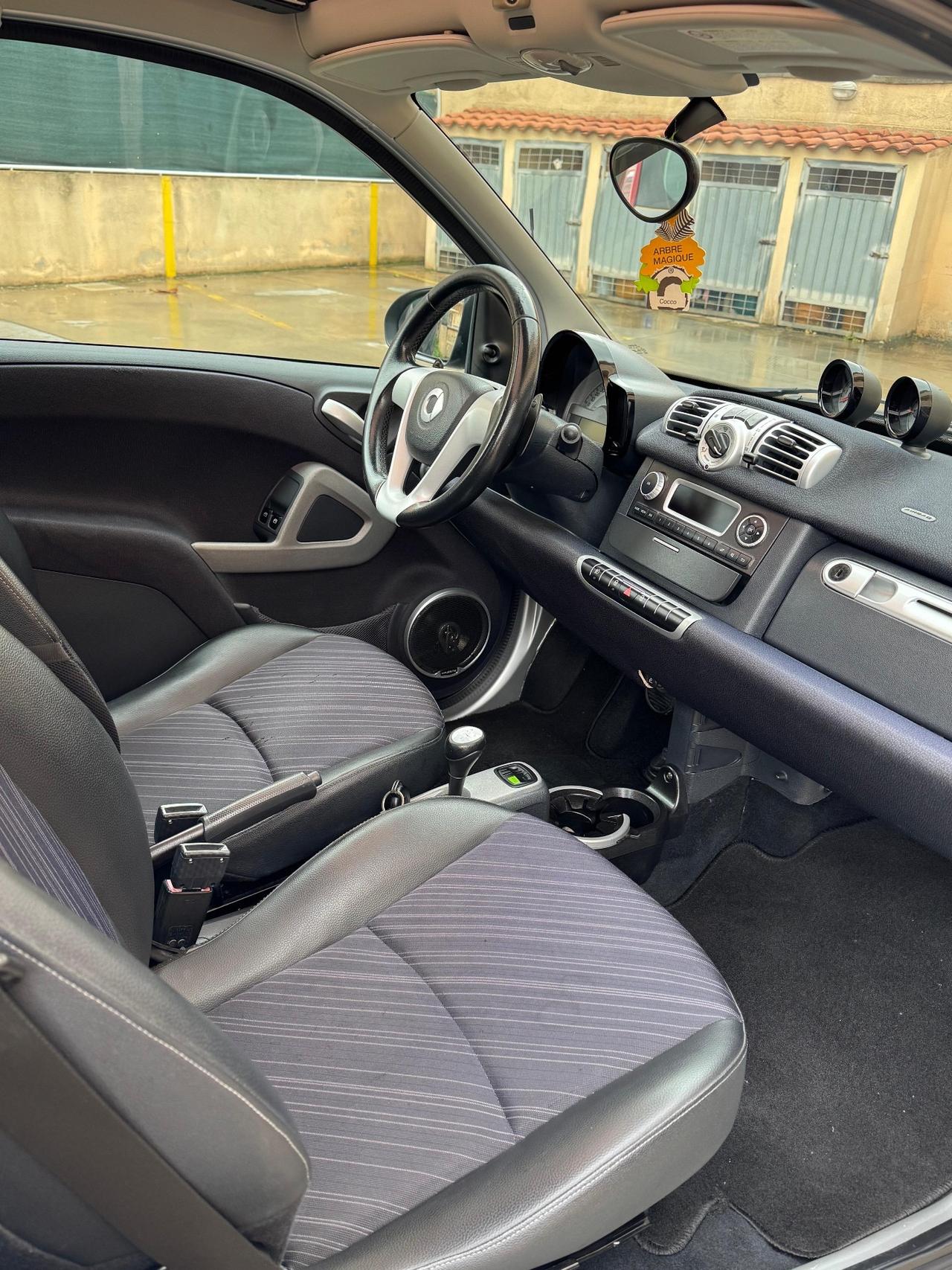 Smart ForTwo 1000 52 kW coupé passion