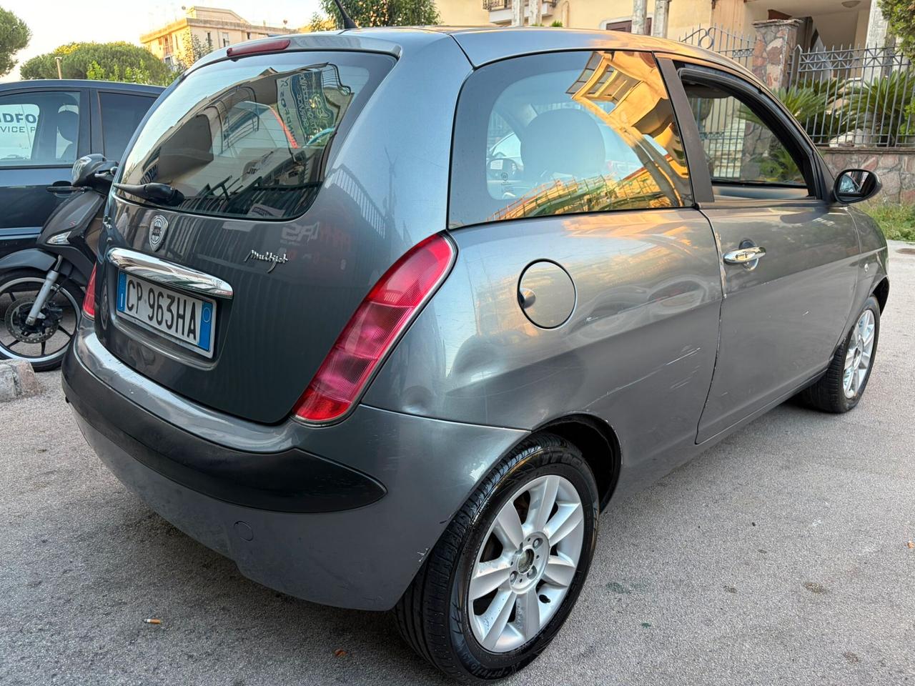 Lancia Ypsilon 1.3 Multijet 16V Argento
