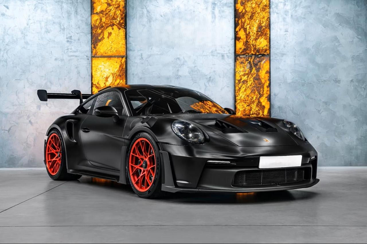 Porsche 911 GT3 RS PPF completo e pellicola satinata nera