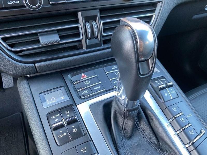 Porsche Macan 2.0 245cv pdk