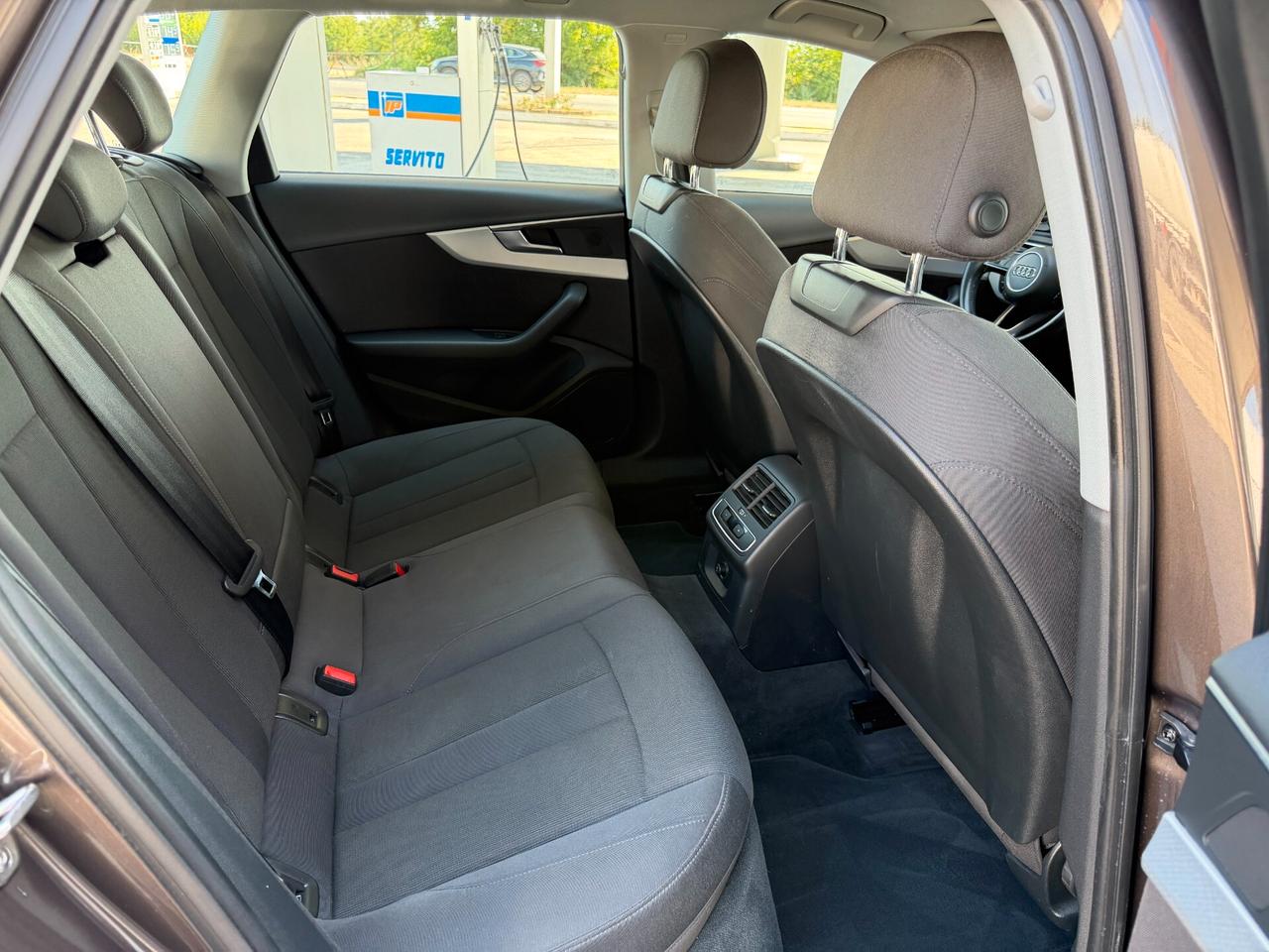 Audi A4 Avant 2.0 TDI 150 CV Business Sport