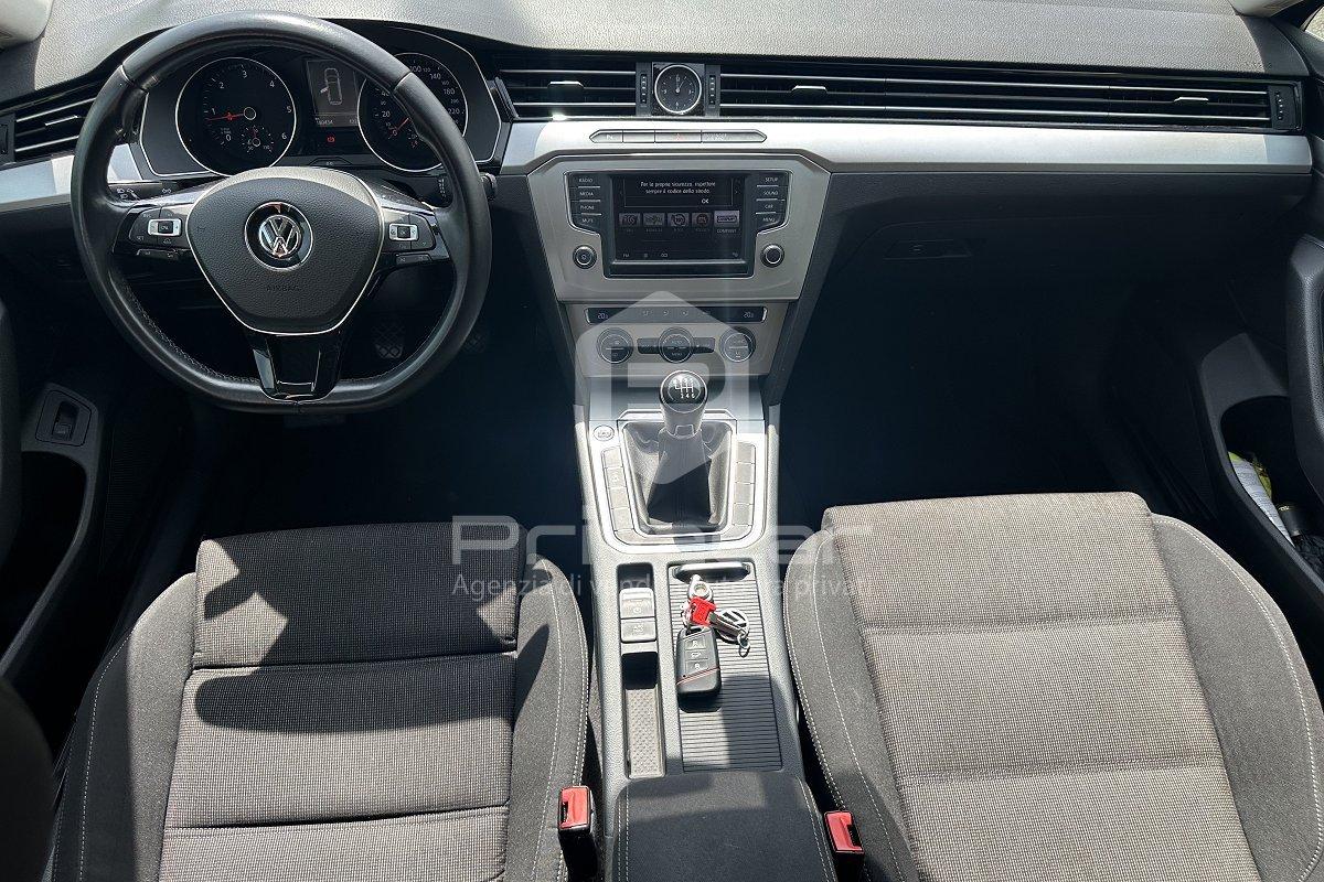 VOLKSWAGEN Passat Variant Businessline 1.6 TDI BlueMotion Technology