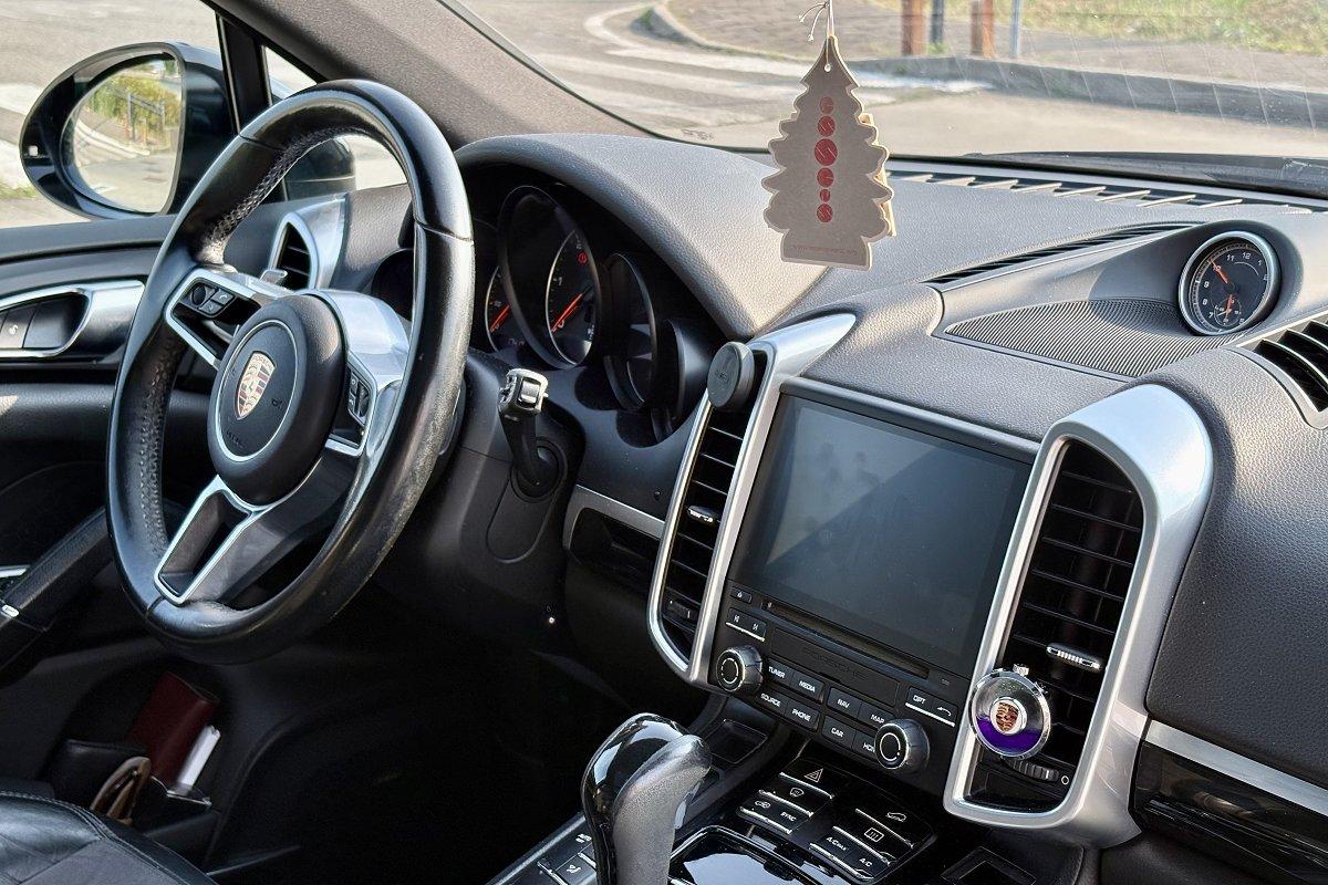 PORSCHE Cayenne 3.0 Diesel Platinum Edition