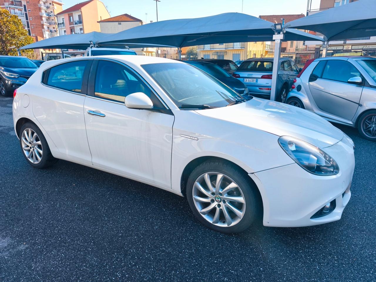 Alfa Romeo Giulietta 1.6 JTDm-2 120 CV Distinctive