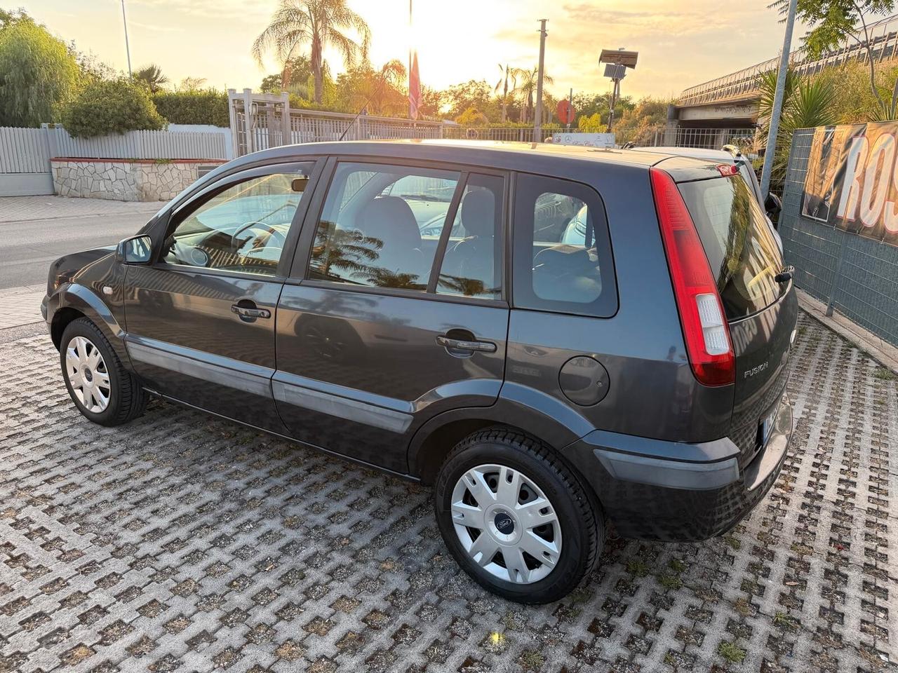 Ford Fusion 1.4 TDCi 5p. Collection-2007