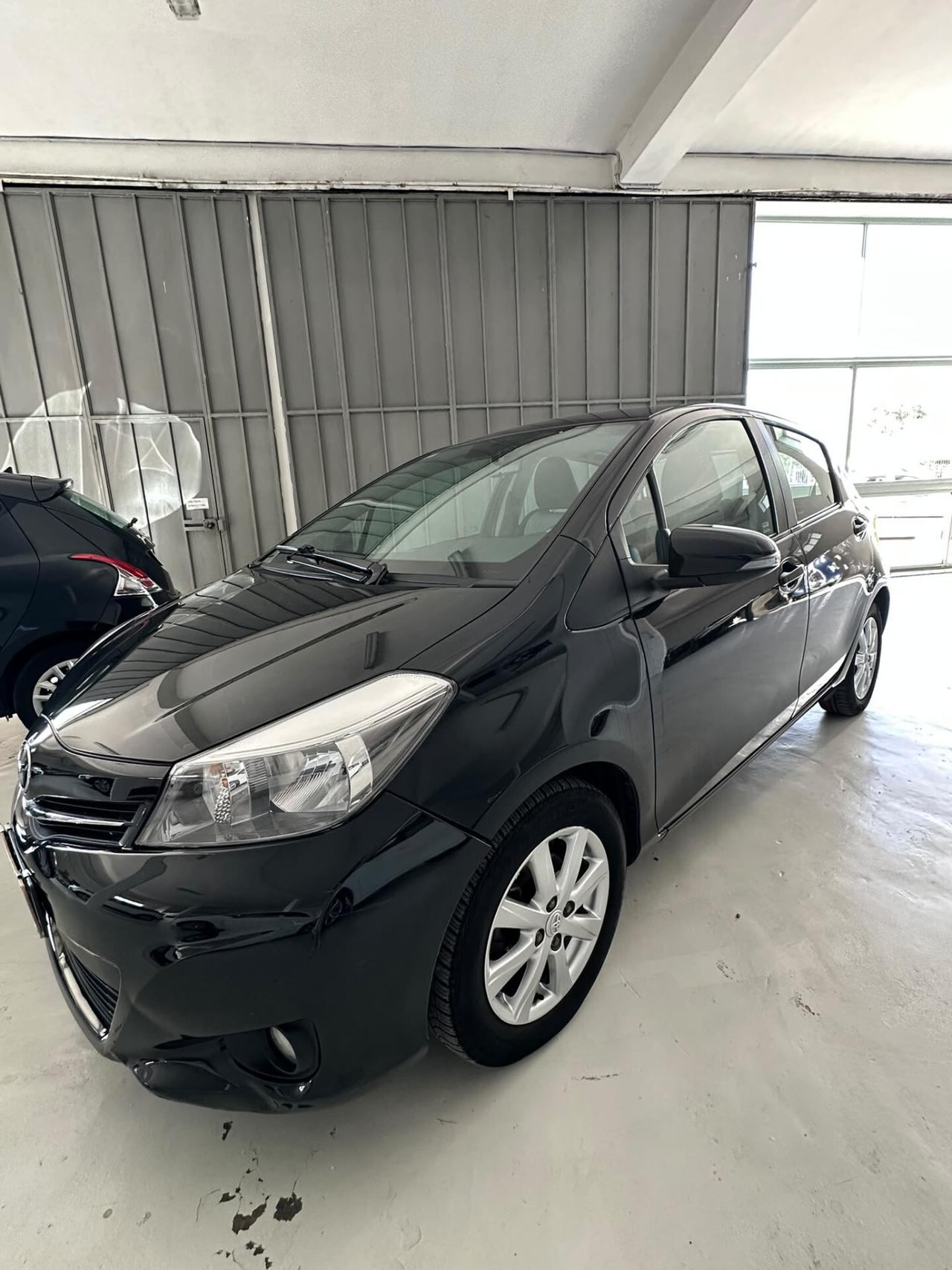Toyota Yaris 1000