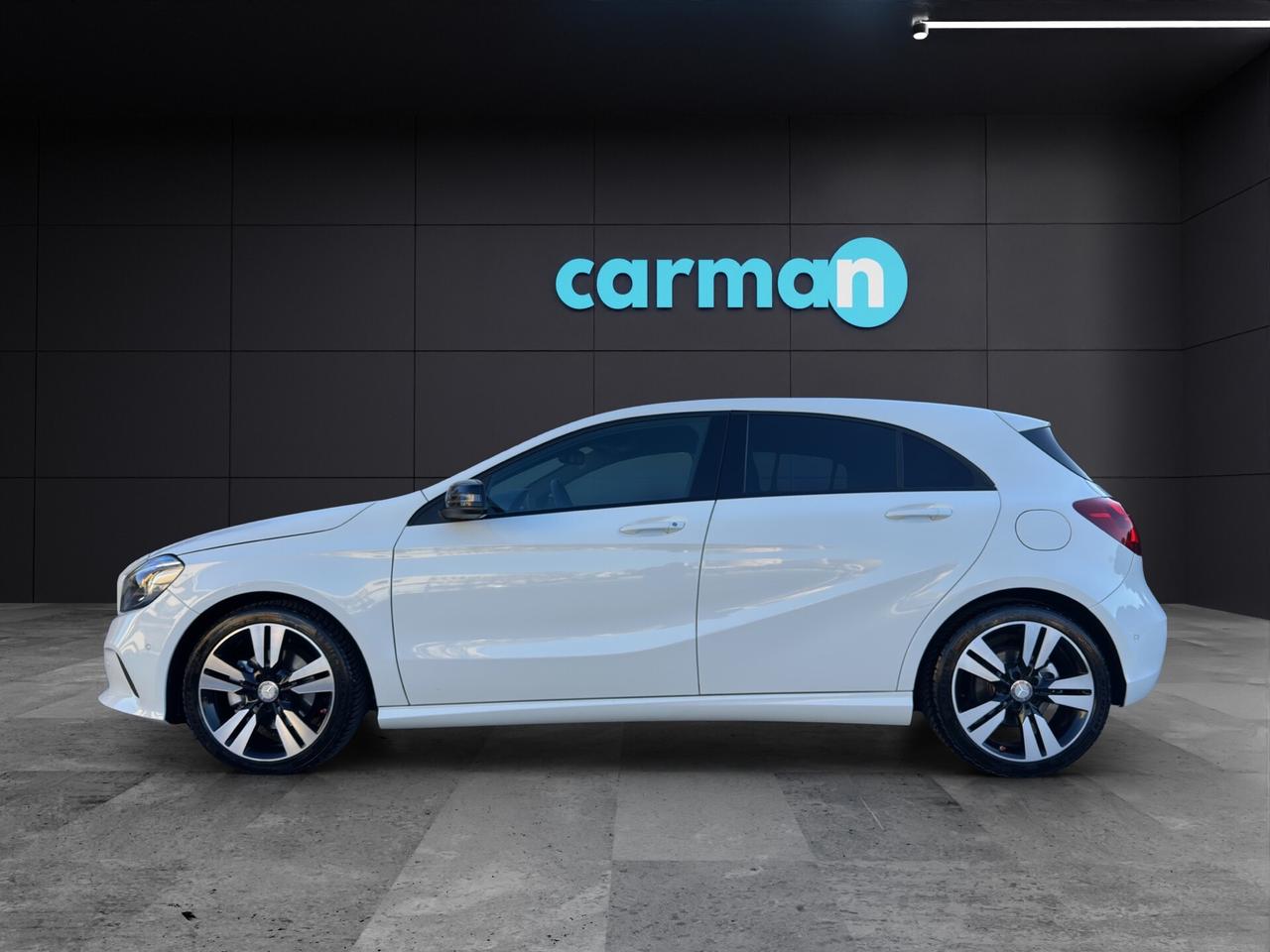 Mercedes-benz A 200 d Automatic Sport NEXT - NIGHT PACK FULL OPTIONAL