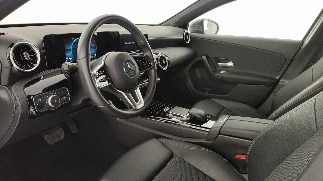 Mercedes-Benz A 180 d Sport auto