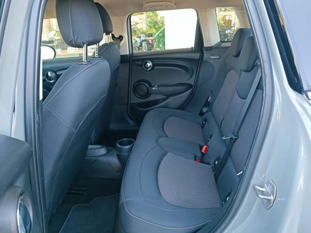 MINI Cooper 1.5 One Business 5 porte