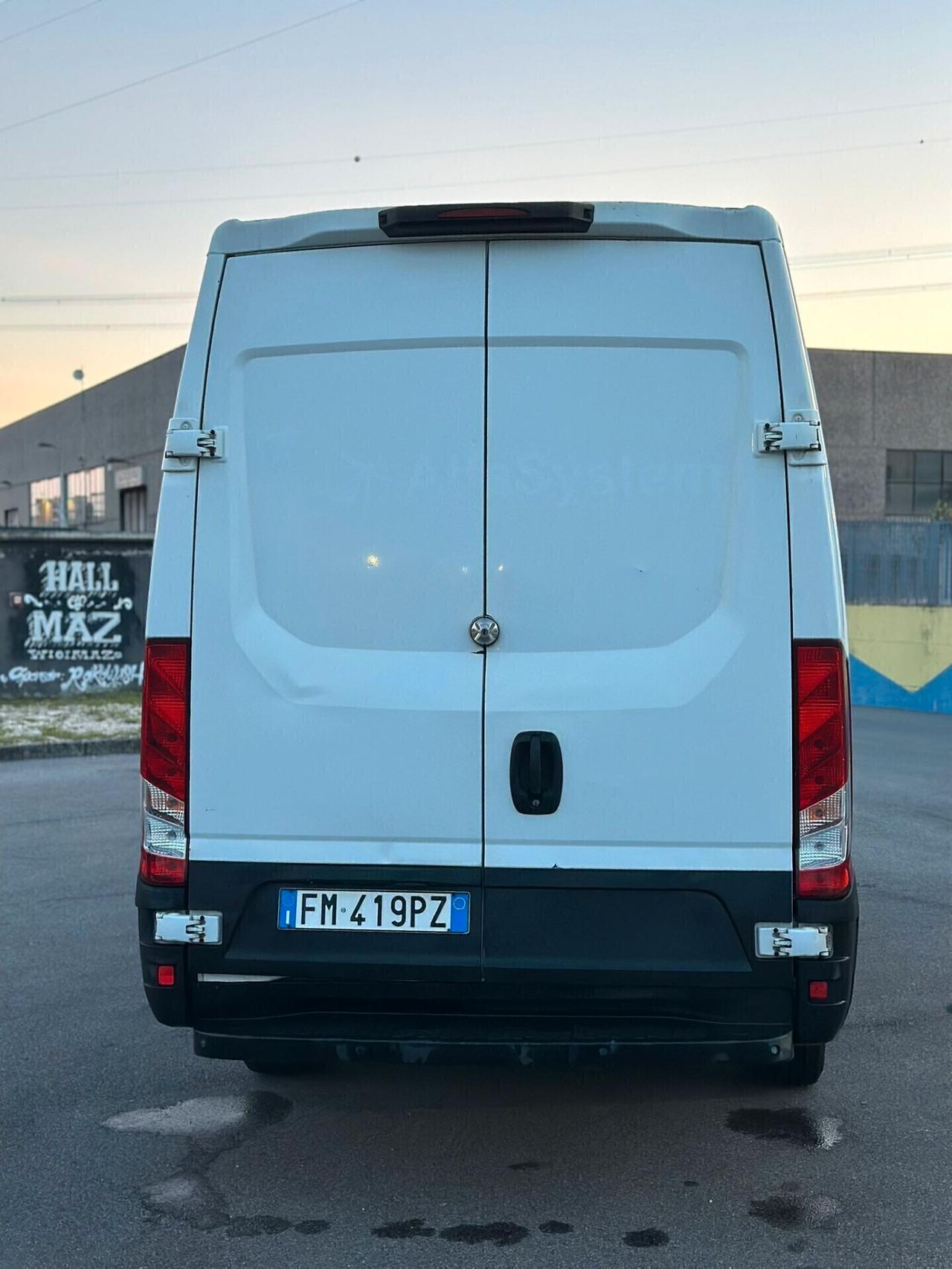 IVECO DAILY ANNO 12/2017 SUPER PREZZO!