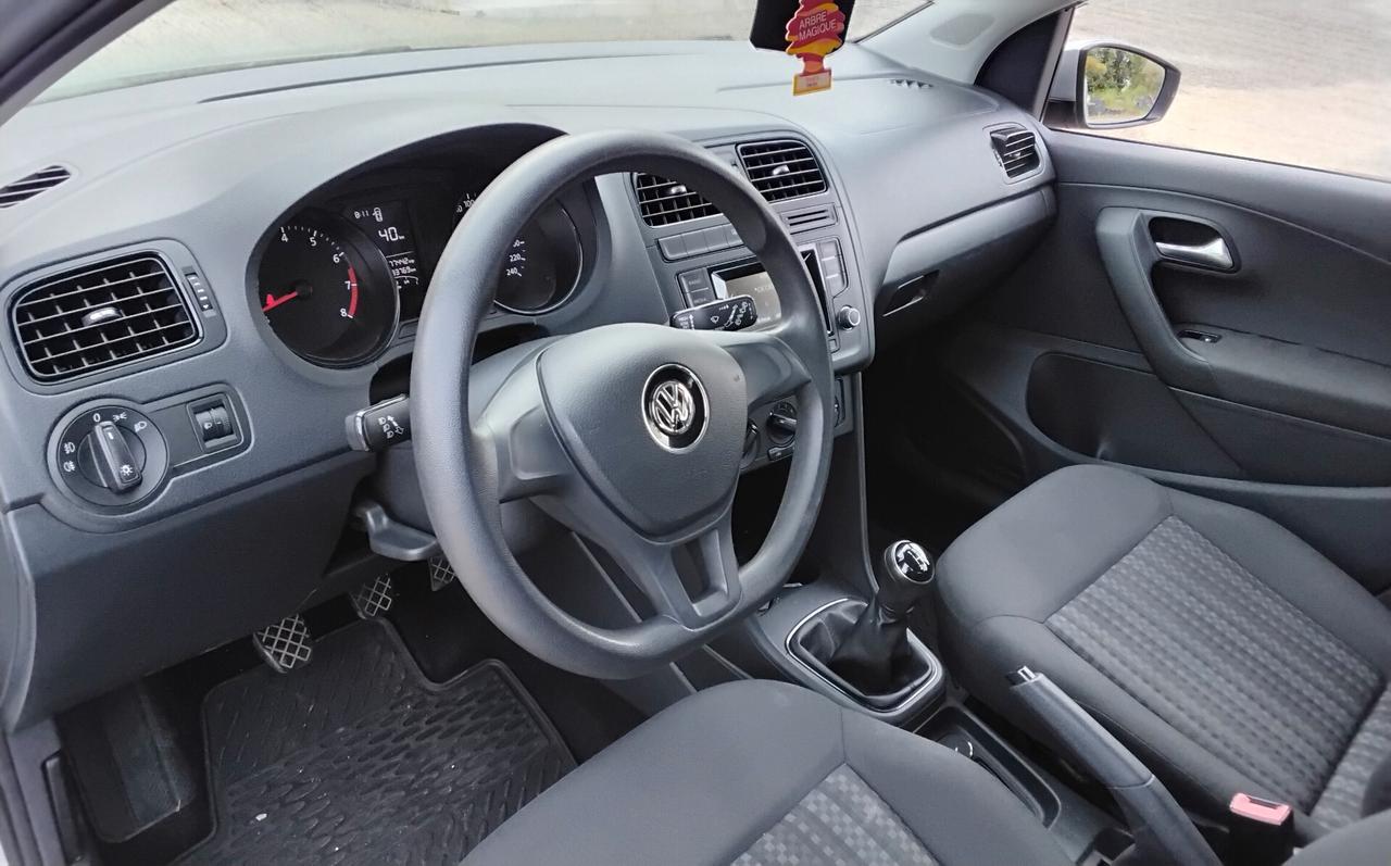 Volkswagen Polo 1.0 MPI 75 CV 5p. Comfortline