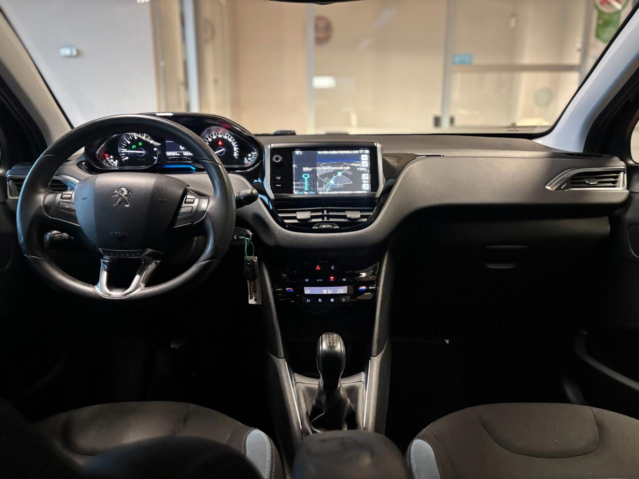 Peugeot 208 5p 1.2 vti *CINGHIA FATTA 100000KM*NEOPATENTATI