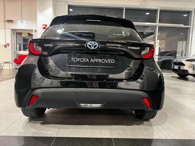 TOYOTA Yaris 1.5 Hybrid 5 porte Active