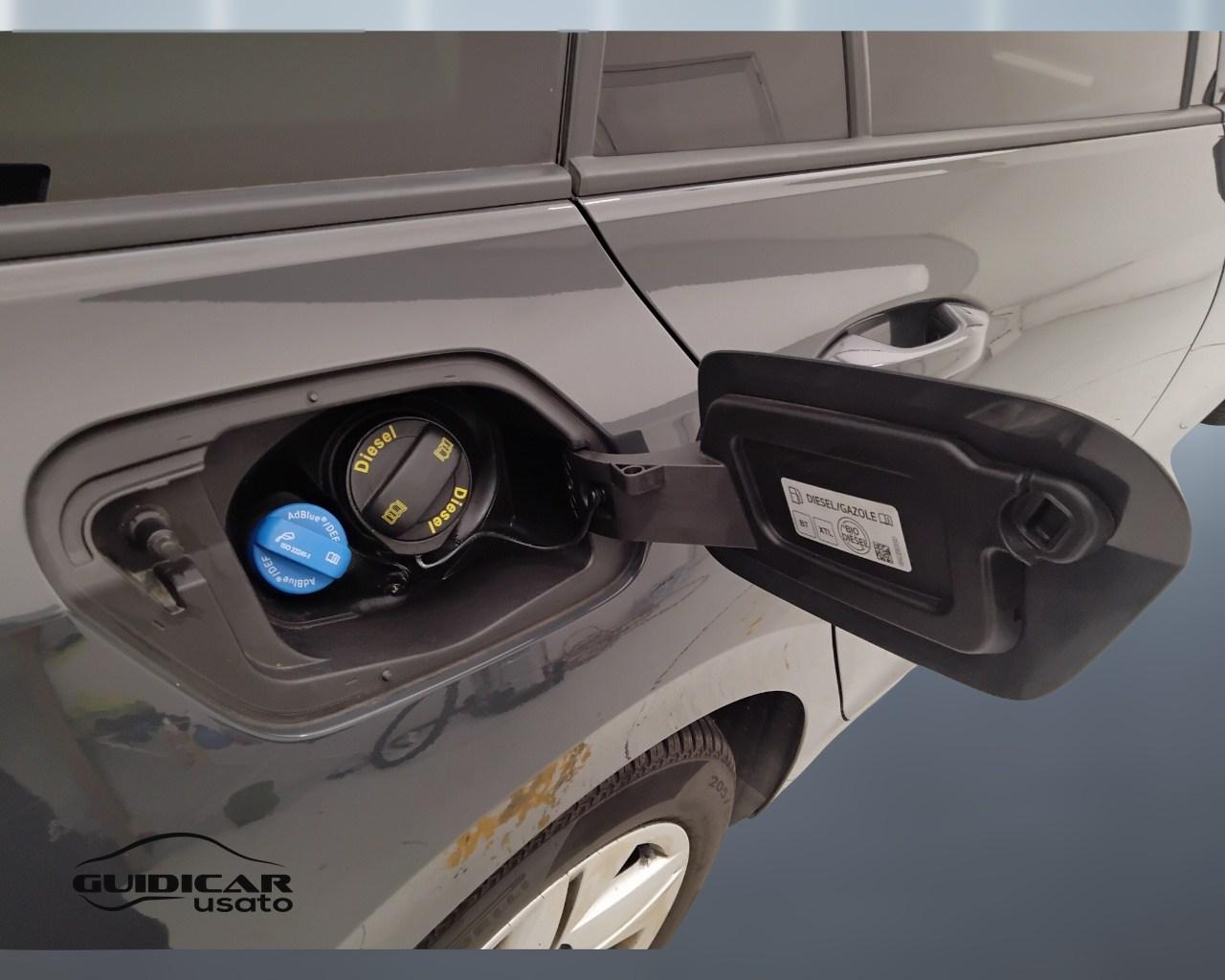 VOLKSWAGEN Golf VIII 2020 Variant - Golf Variant 2.0 tdi Life 115cv dsg