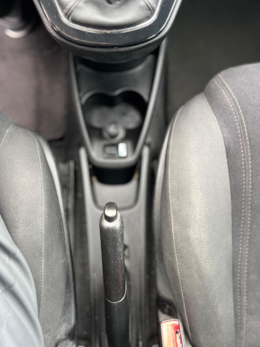 LANCIA - Ypsilon - 1.2 69 CV 5 porte Silver