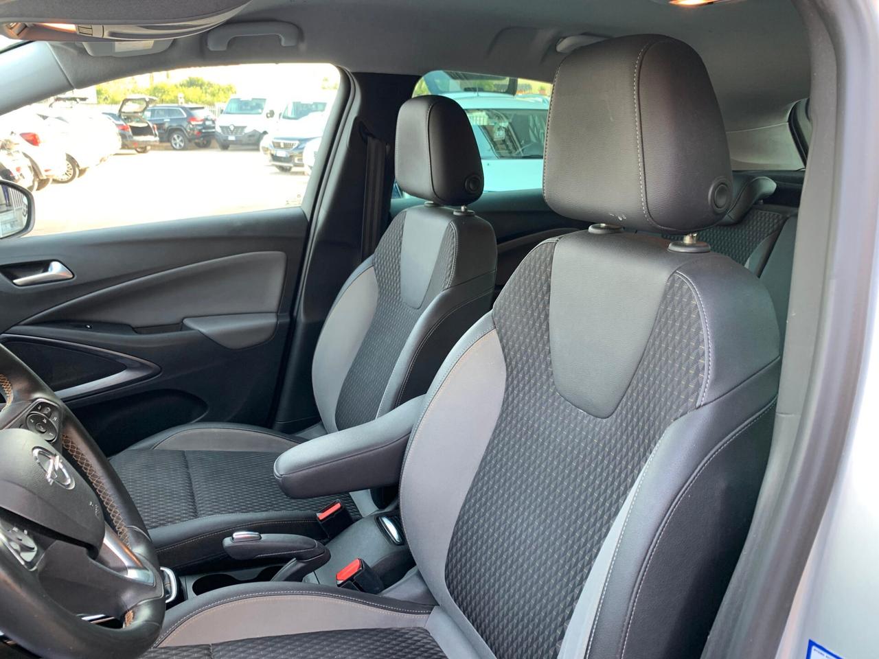 Opel Crossland X 1.2 12V