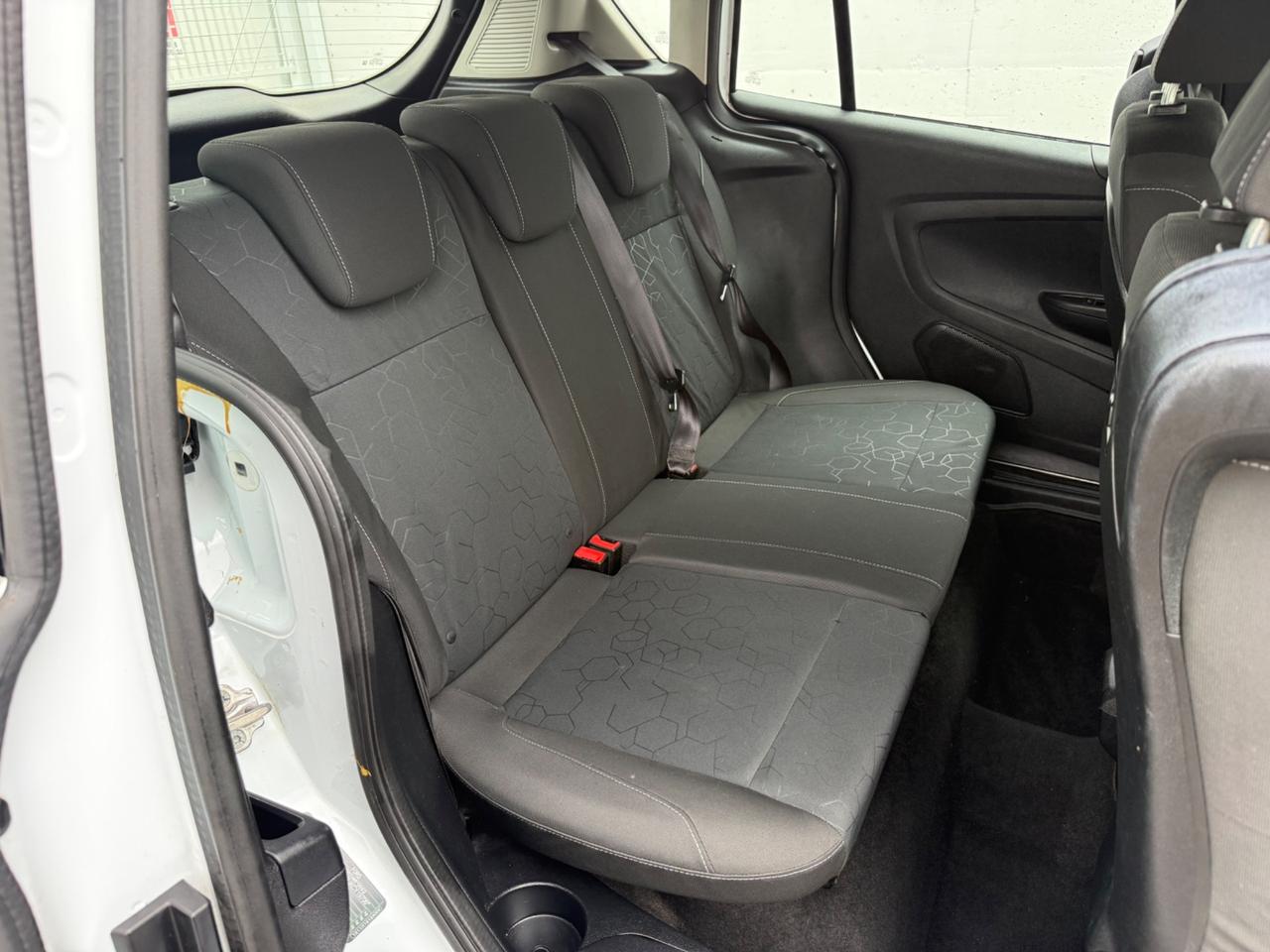 Ford B-Max 1.6 TDCi 95 CV Business