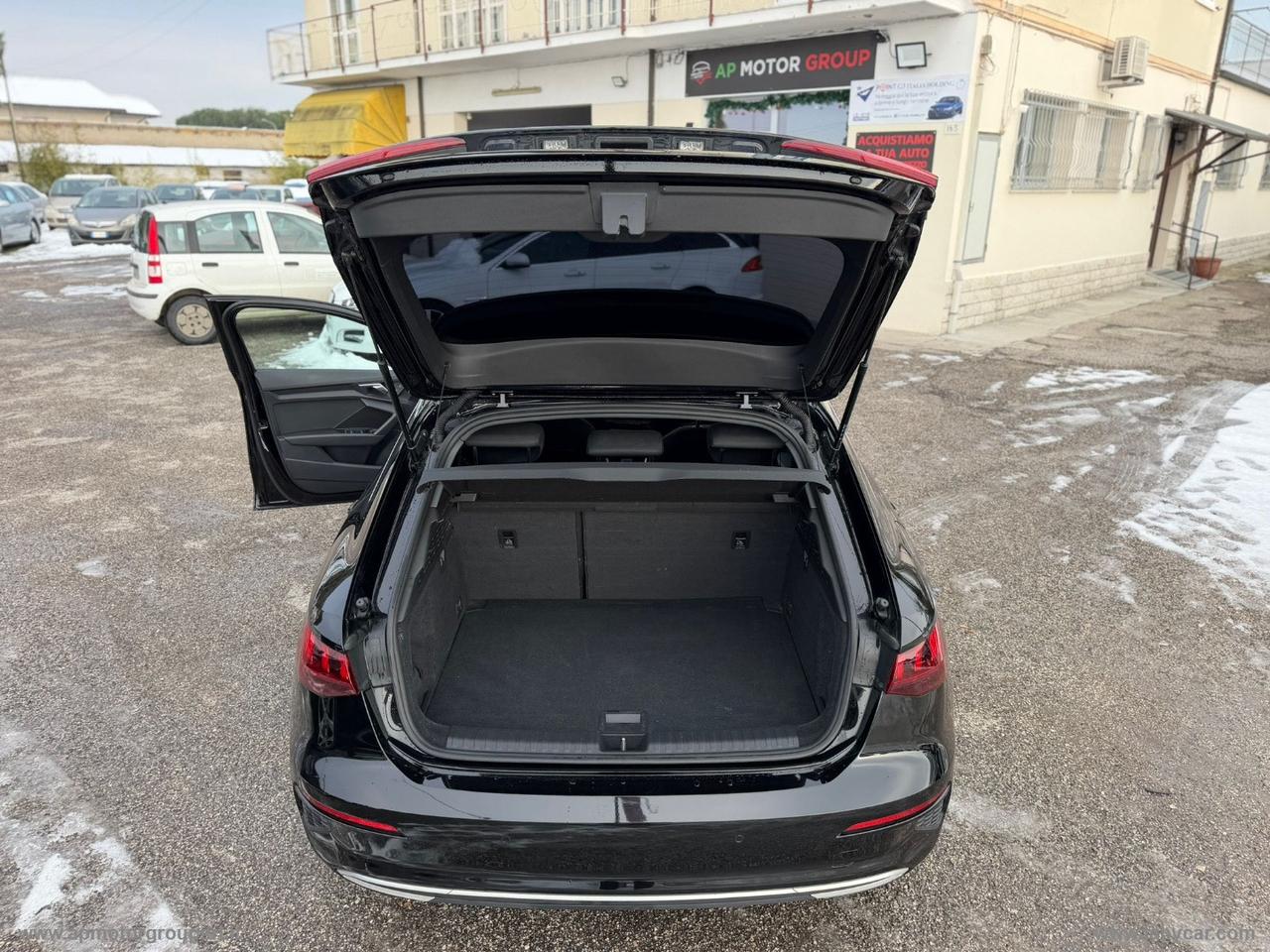 AUDI A3 SPB 30 G-TRON S TRONIC ADVANCED