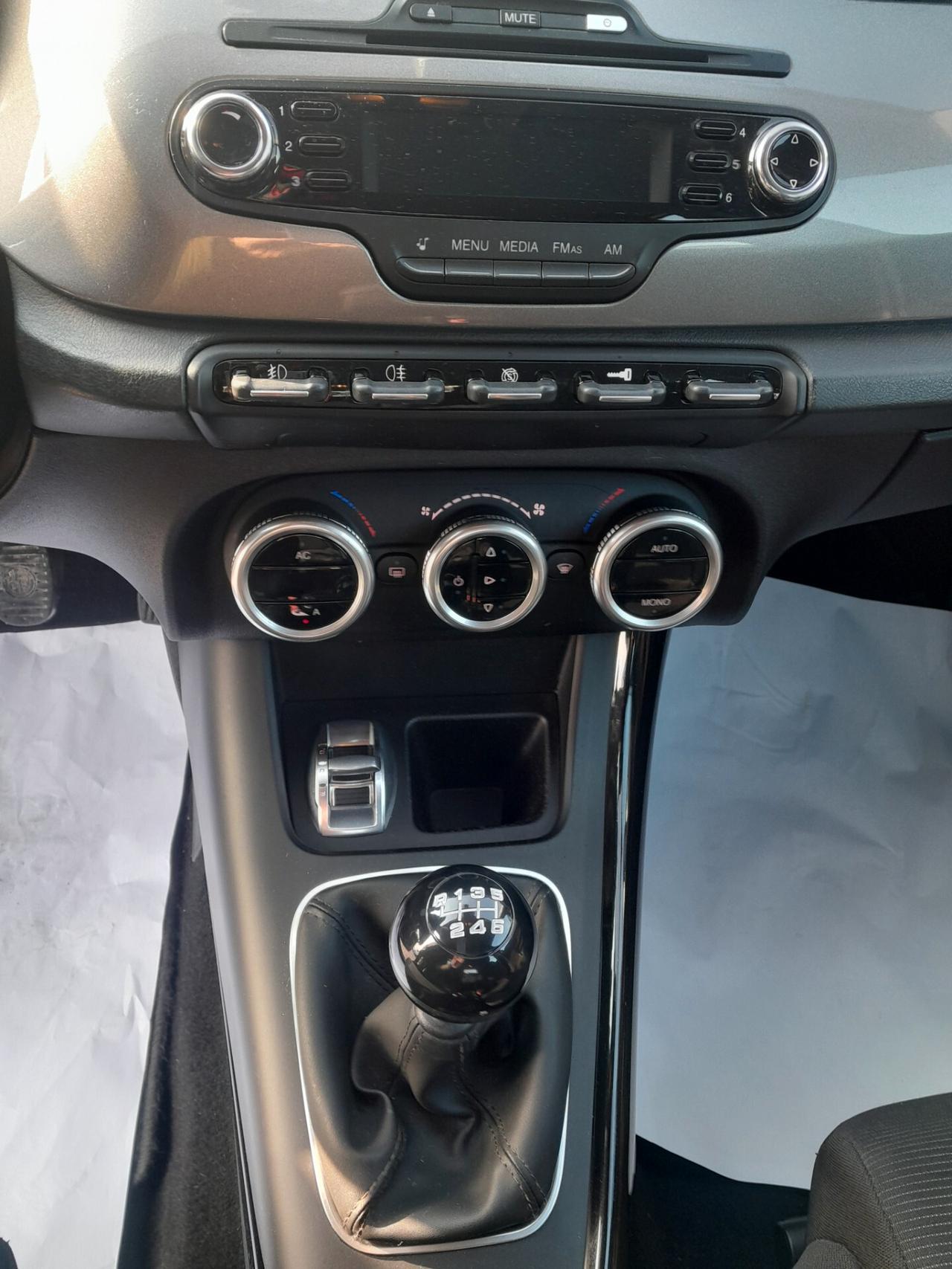 Alfa Romeo Giulietta 1.6 JTDm-2 105 CV Distinctive