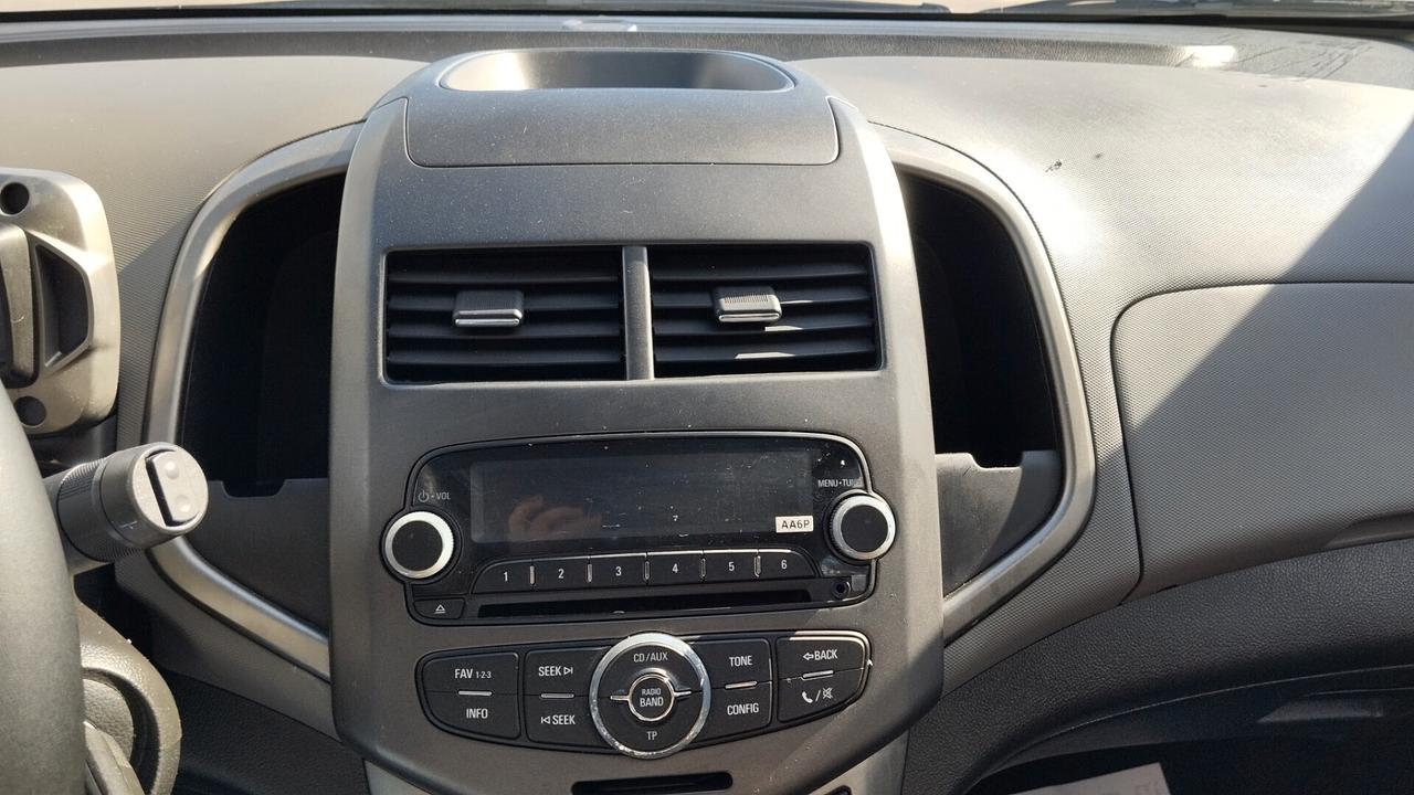 CHEVROLET AVEO 1.3 DIESEL-2011