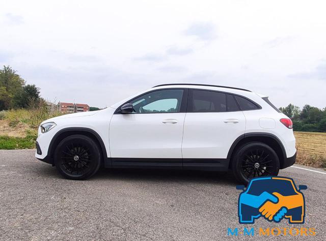 MERCEDES-BENZ GLA 200 Automatic Sport Plus