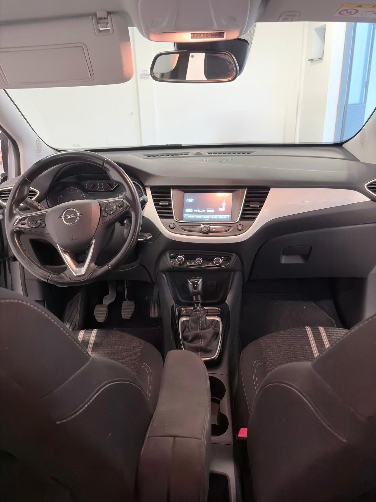 Opel Crossland 1.5 ECOTEC D 110 CV Start&Stop Design & Tech