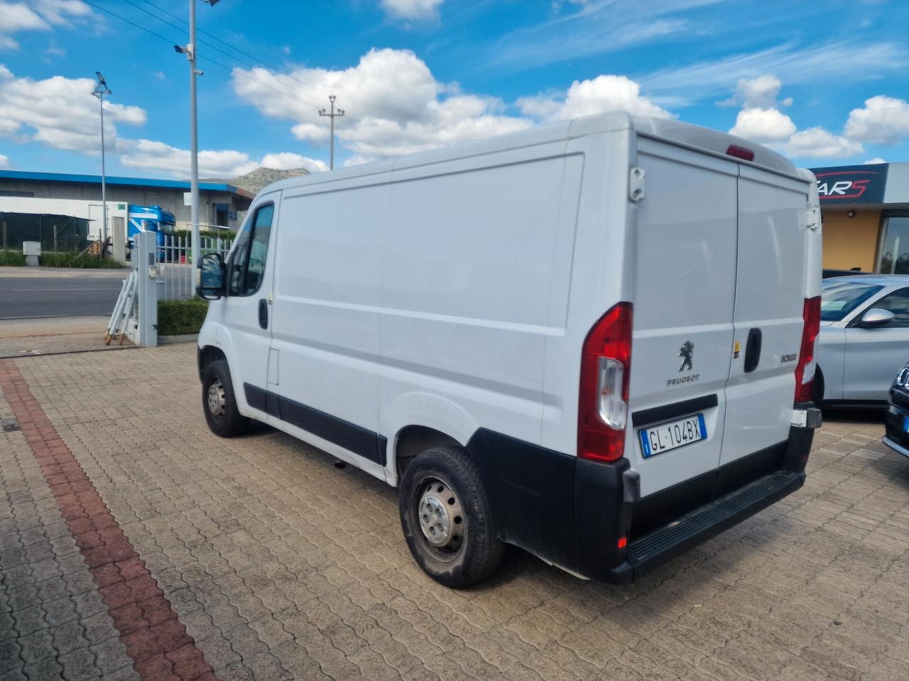 Peugeot BOXER L1 H1 3posti 2022
