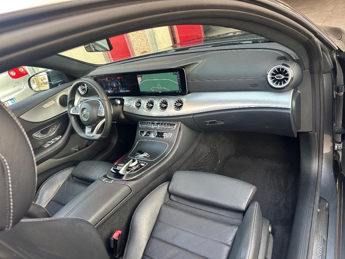 MERCEDES - Classe E coupé - E 220 d 4Matic Premium