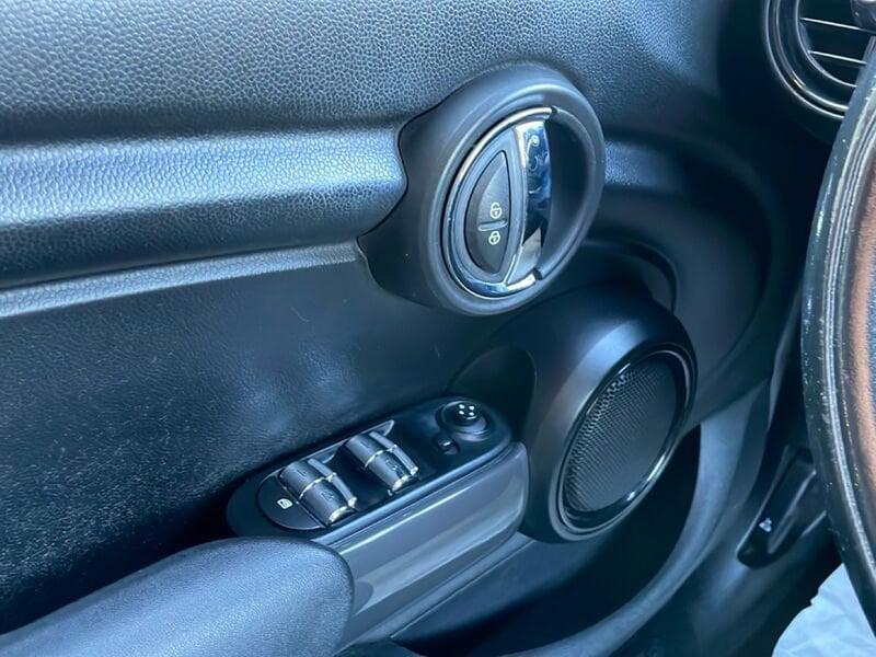 MINI Mini 5 porte Mini 1.5 One D 5p