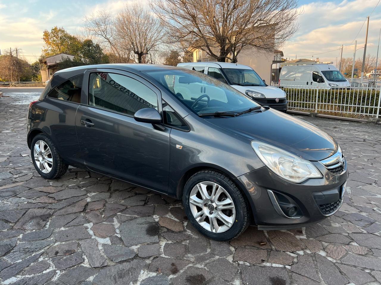 Opel Corsa 1.2 85CV 3 porte GPL-TECH Ecotec
