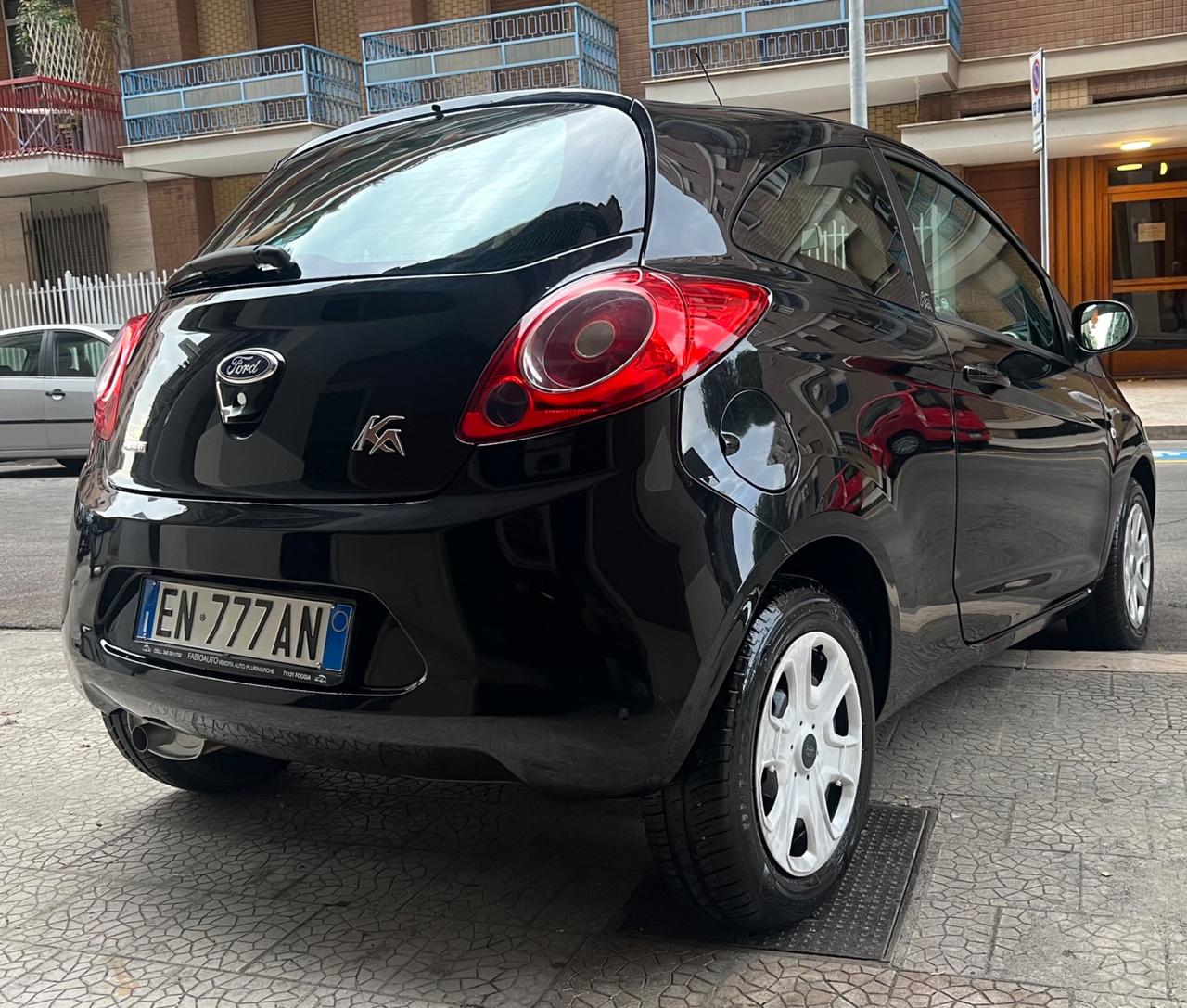 Ford Ka 1.3 TDCi 75CV Titanium cDPF