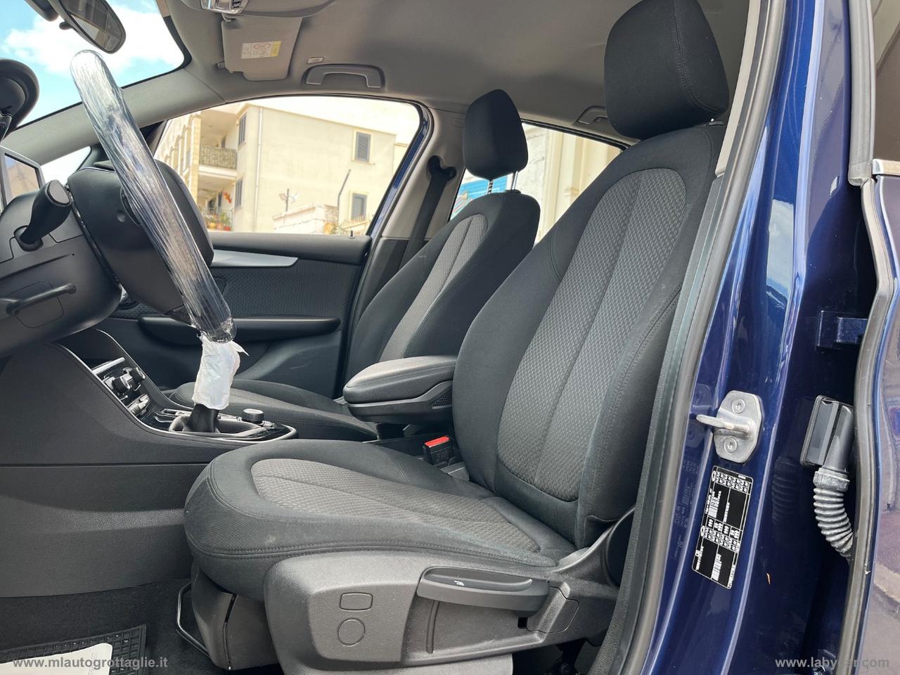 BMW 214d Active Tourer Advantage