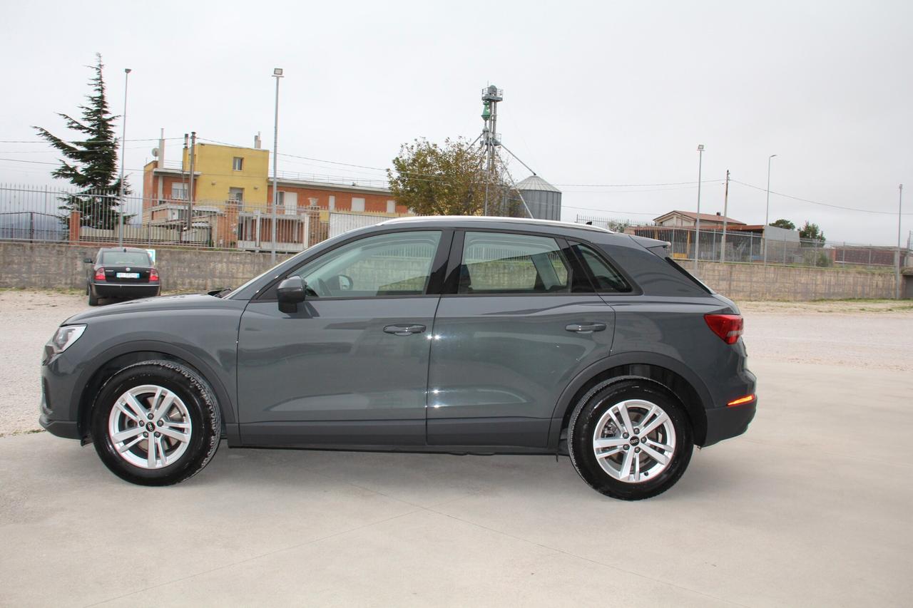 Audi Q3 TDI quattro S tronic Business Advanced (KW 110-CV150)