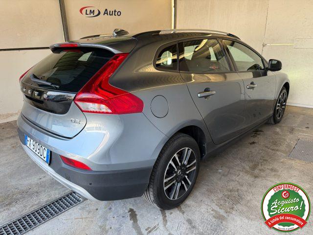 VOLVO V40 Cross Country D2 Geartronic Style Plus