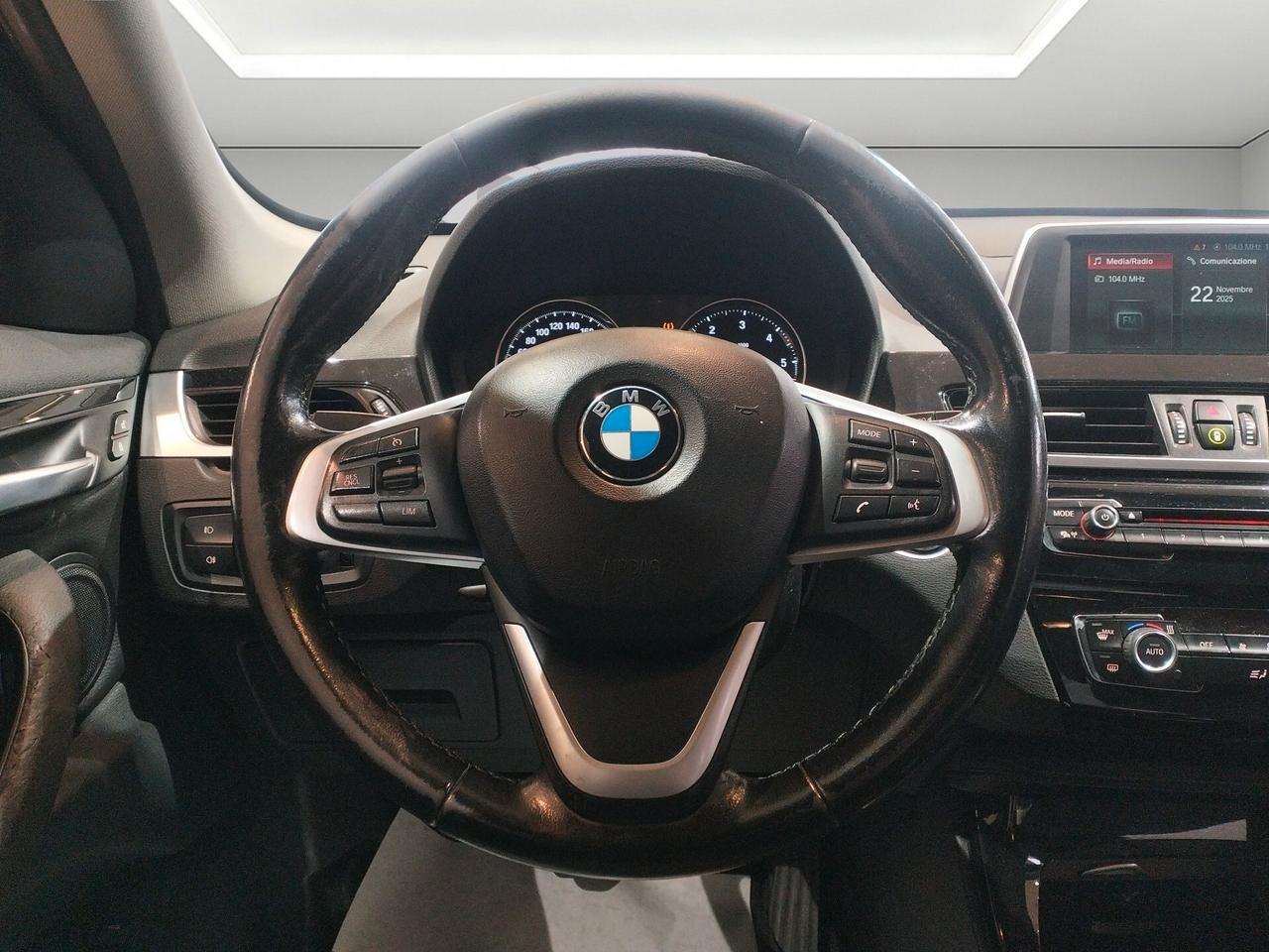 BMW X1 18d Advantage my18